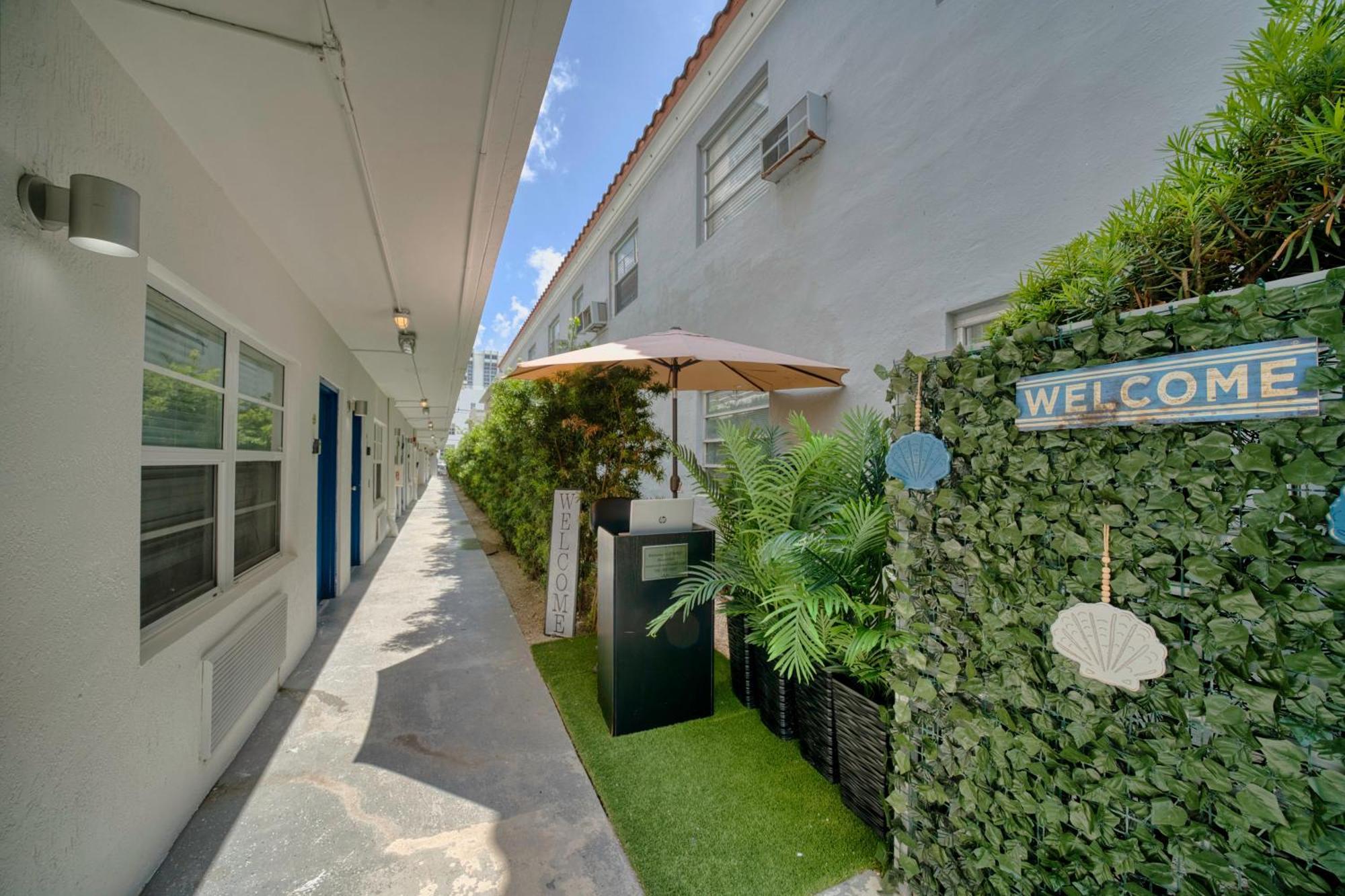 The Samantha By Lowkl Miami Beach Esterno foto